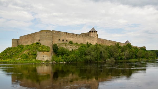 Transvaal Waterpark: Russia's Worst-Built Building.